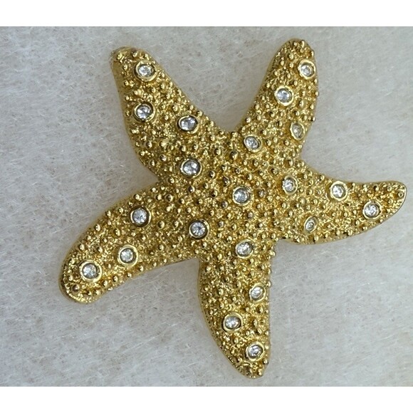 Swarovski Goldtone Starfish Brooch Pin W/ Scattered Clear Crystals Retired Rare - Picture 2 of 11